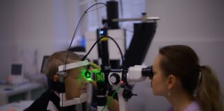 Co organizuje rada rodziców?