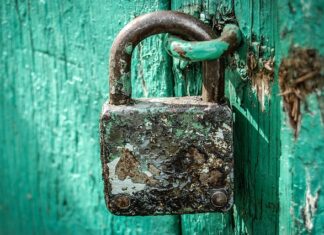 Jak zapewnić bezpieczeństwo w lokalnej sieci bezprzewodowych?