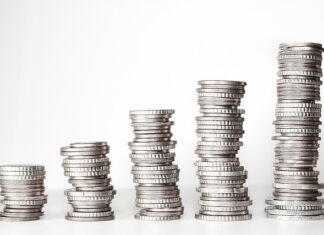 Czy euro pójdzie w górę 2023?